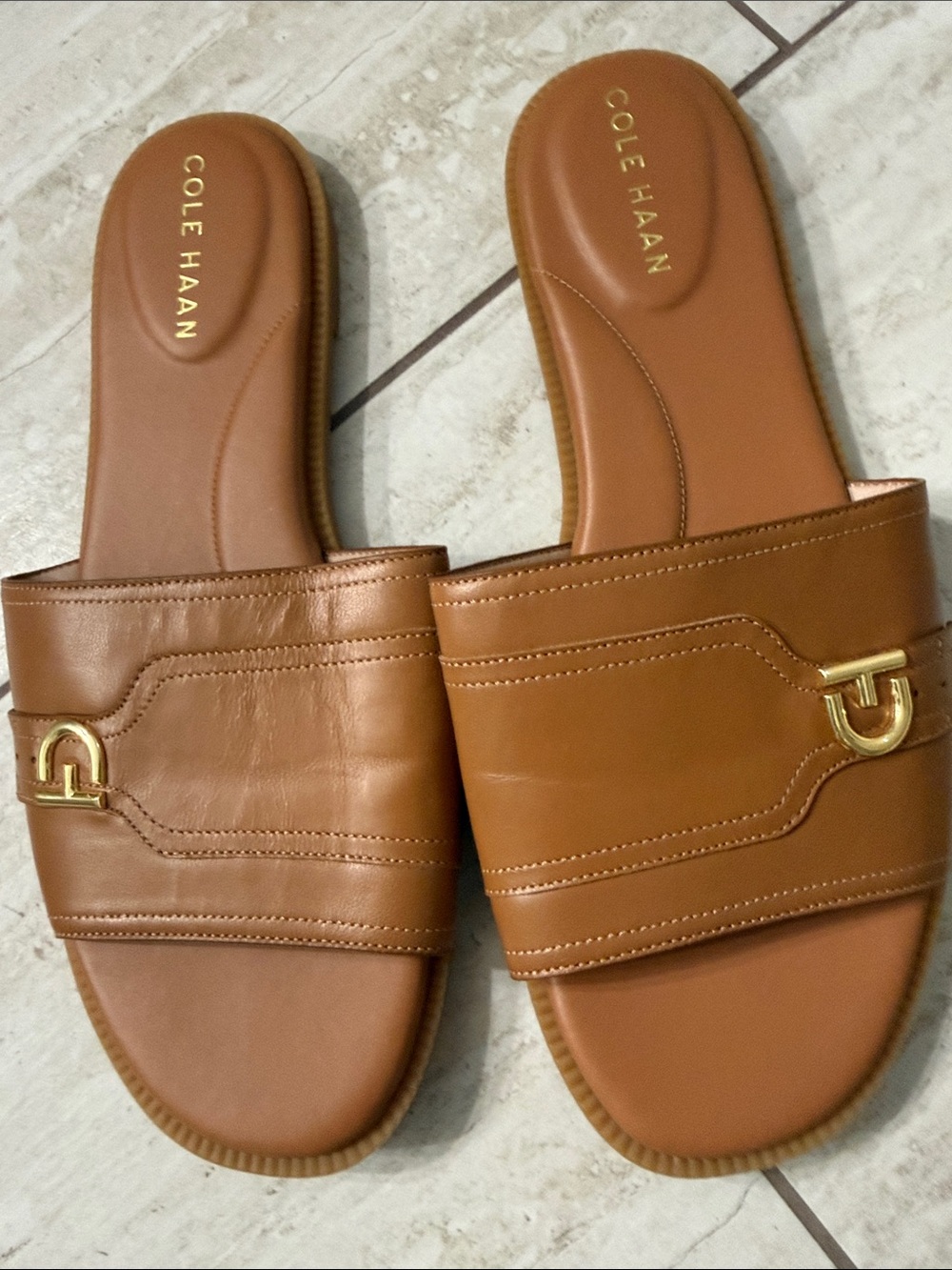 Cole Haan Cognac Leather Slide Sandals with Gold Accent..ladies size 9M..new